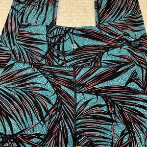 Lululemon Leggings - size 4.